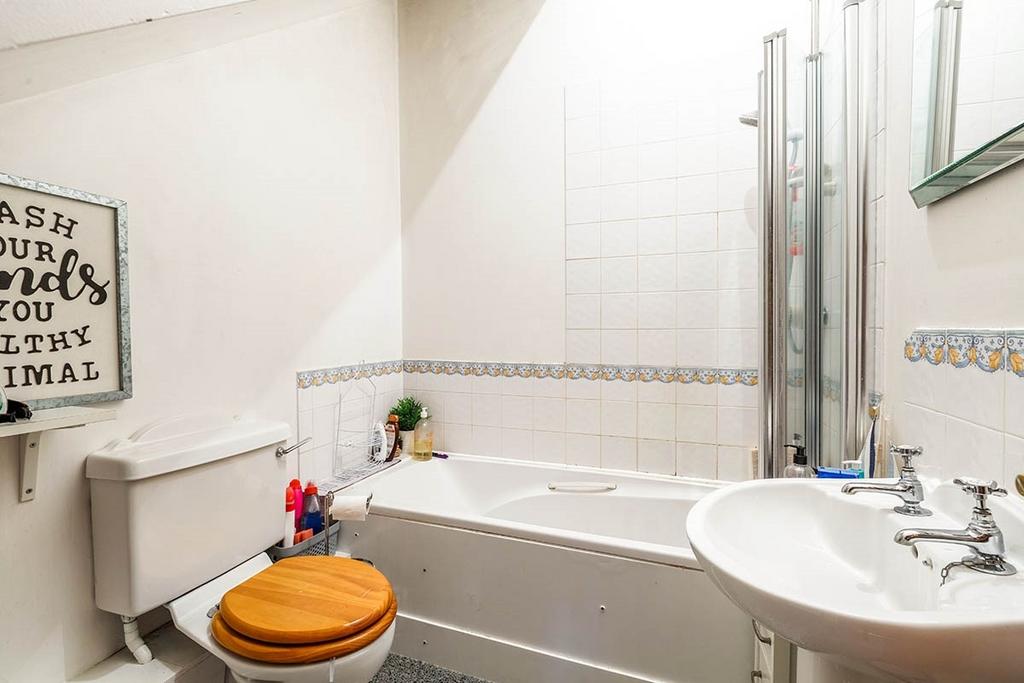 Bathroom/WC