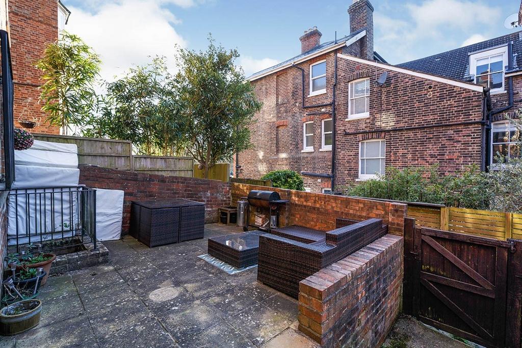 Courtyard Garden
