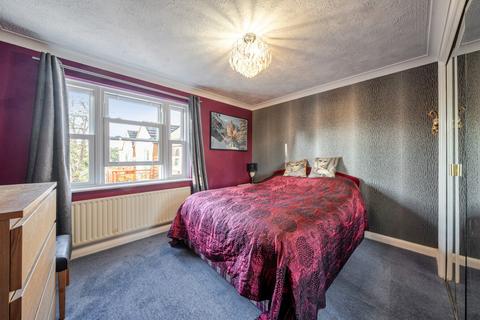 1 bedroom flat for sale, Park Road, Beckenham, Kent, BR3