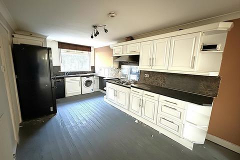 3 bedroom terraced house for sale, Shortbrook Close, Westfield