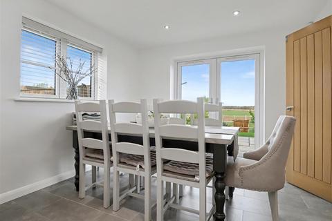 4 bedroom detached house for sale, The Conifers, Attleborough NR17