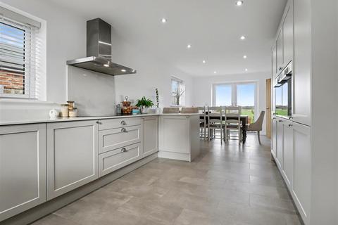 4 bedroom detached house for sale, The Conifers, Attleborough NR17