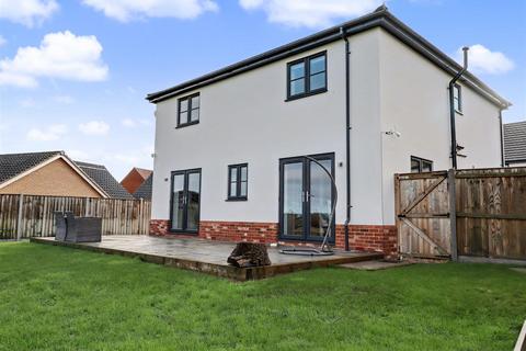 undefined, The Conifers, Attleborough NR17