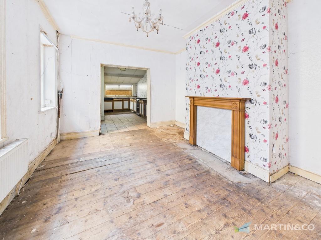 Cam02318 g0 pr0559 still006