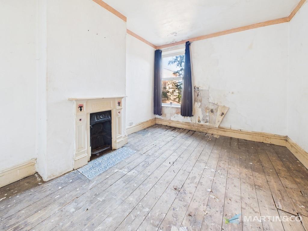 Cam02318 g0 pr0559 still010