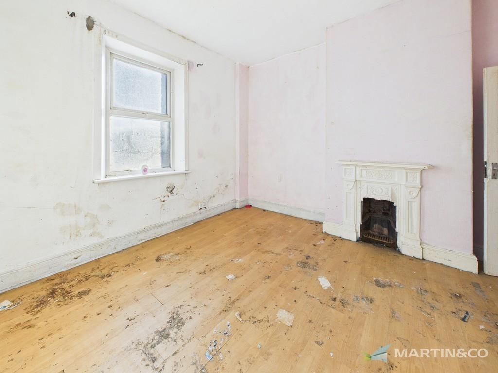 Cam02318 g0 pr0559 still008