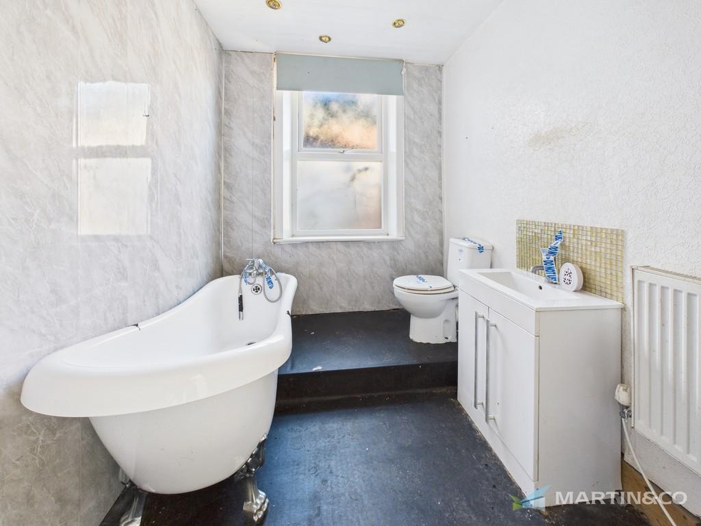 Cam02318 g0 pr0559 still009