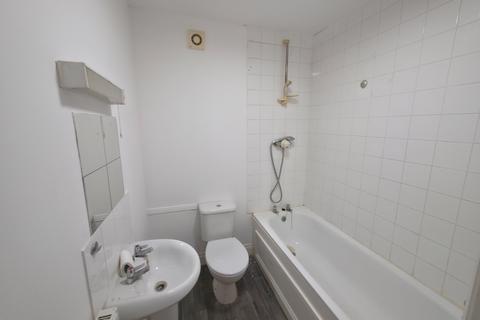 2 bedroom flat to rent, 1 Arklow Square, Ramsgate, CT11 8PS