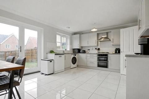 3 bedroom semi-detached house for sale, Jackdaw Close, Needham Market, Ipswich, Suffolk
