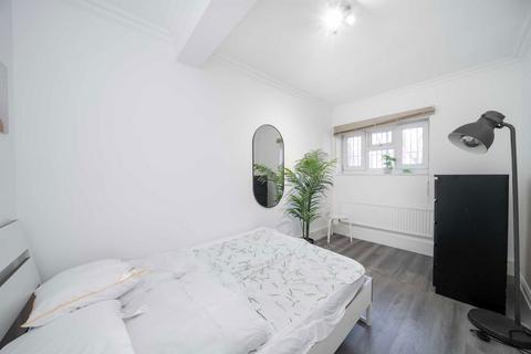 undefined, Frampton Park Road, London E9