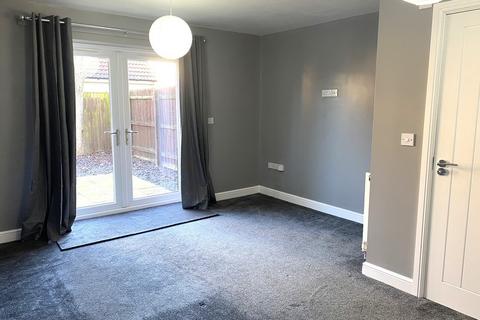 2 bedroom semi-detached house to rent, Canal Court, Saxilby, Lincoln