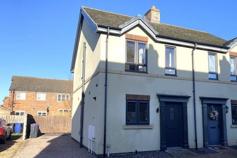 2 bedroom semi-detached house to rent, Canal Court, Saxilby, Lincoln