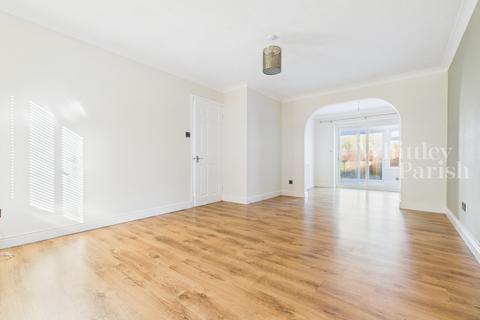undefined, Edenside Drive, Attleborough