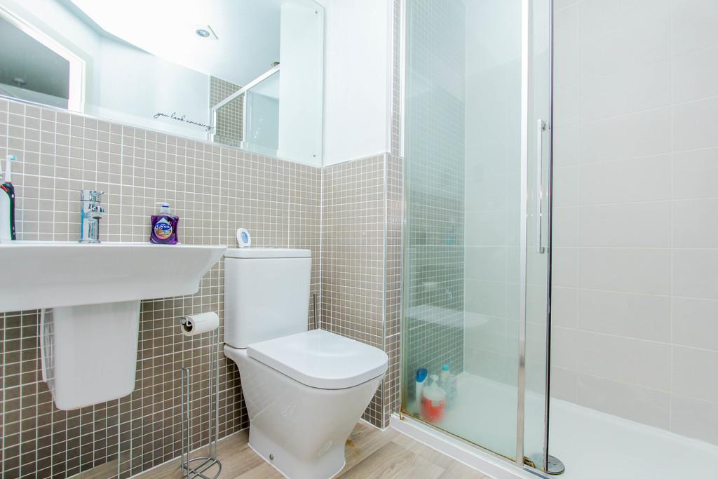 Ensuite Shower Room