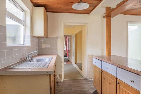4 bedroom end of terrace house for sale, Chelsea Place, Teignmouth