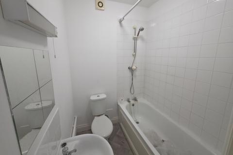 2 bedroom flat to rent, 1 Arklow Square, Ramsgate, Kent, CT11