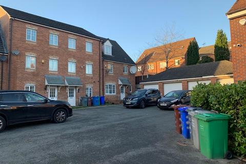 4 bedroom townhouse for sale, Saddlecote Close, Manchester