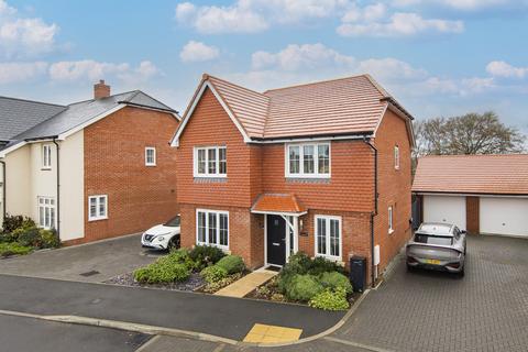 4 bedroom link detached house for sale, Marigold Avenue, Horam, Heathfield