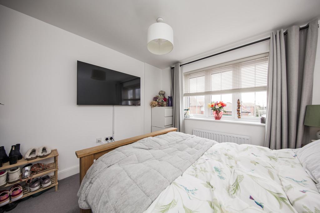 Main bedroom 2