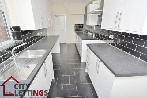 5 bedroom semi-detached house to rent, Arnesby Road , Lenton