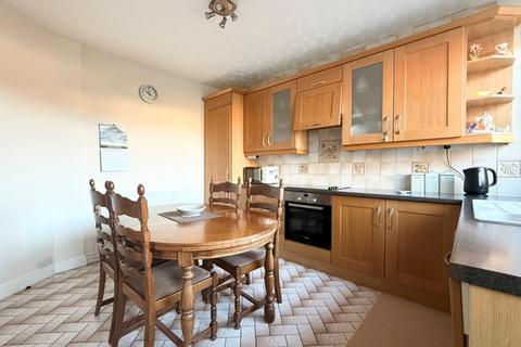 3 bedroom detached house for sale, Station Road, Hednesford
