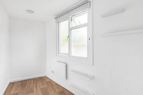 undefined, Victoria Road, Barnet EN4