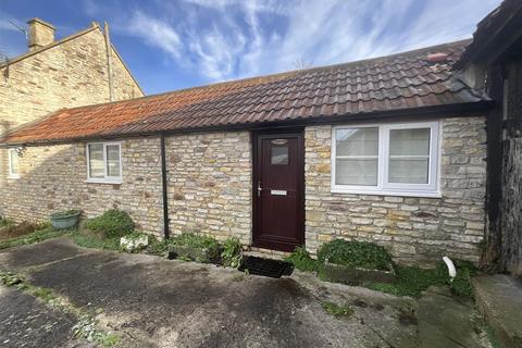 1 bedroom terraced bungalow to rent, Court Lane, Bristol