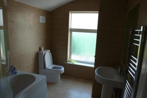 undefined, Lorne Road, The Mounts, Northampton NN1