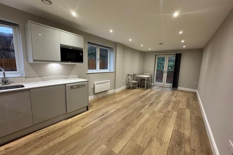 undefined, Kingsmead Road, High Wycombe HP11