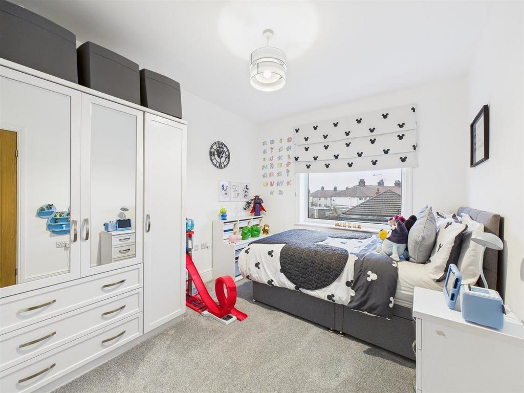 Bedroom:
