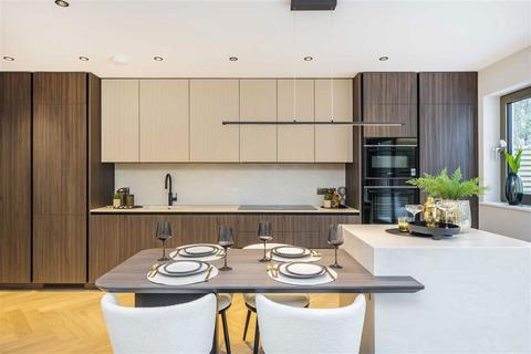 3 bedroom flat for sale, Marius Road, London SW17