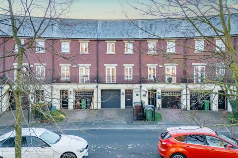 undefined, Castle Lodge Avenue, Rothwell, LS26