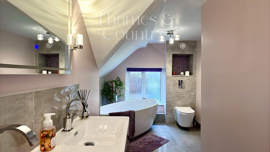 Family bathroom
