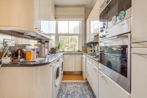 undefined, Montague Road, Richmond, Surrey