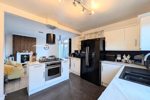 undefined, ROUNDWAY, GRIMSBY