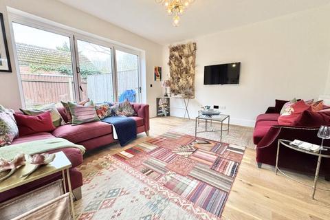 undefined, Welholme Avenue, Grimsby DN32