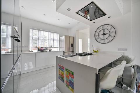 4 bedroom semi-detached house for sale, Stoneleigh Avenue, Worcester Park, KT4