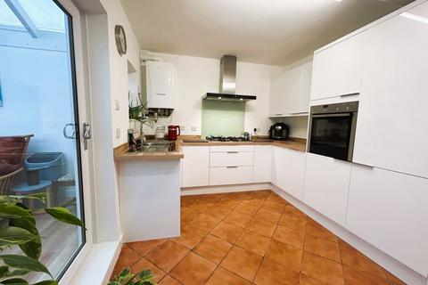 2 bedroom terraced house for sale, Whitehorse Road, Brownhills, Walsall WS8 7PF