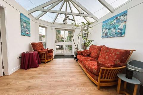 2 bedroom terraced house for sale, Whitehorse Road, Brownhills, Walsall WS8 7PF