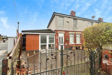 undefined, Maple Crescent, Leigh