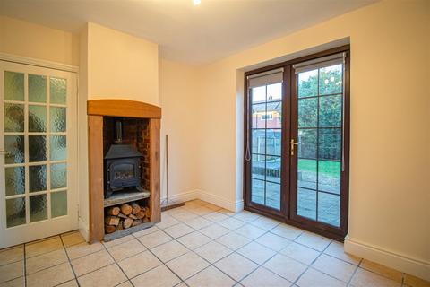undefined, 3-Bed Semi-Detached House to Let on Bartle Place, Preston
