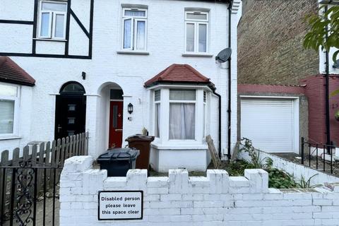 undefined, Morley Road, Romford RM6