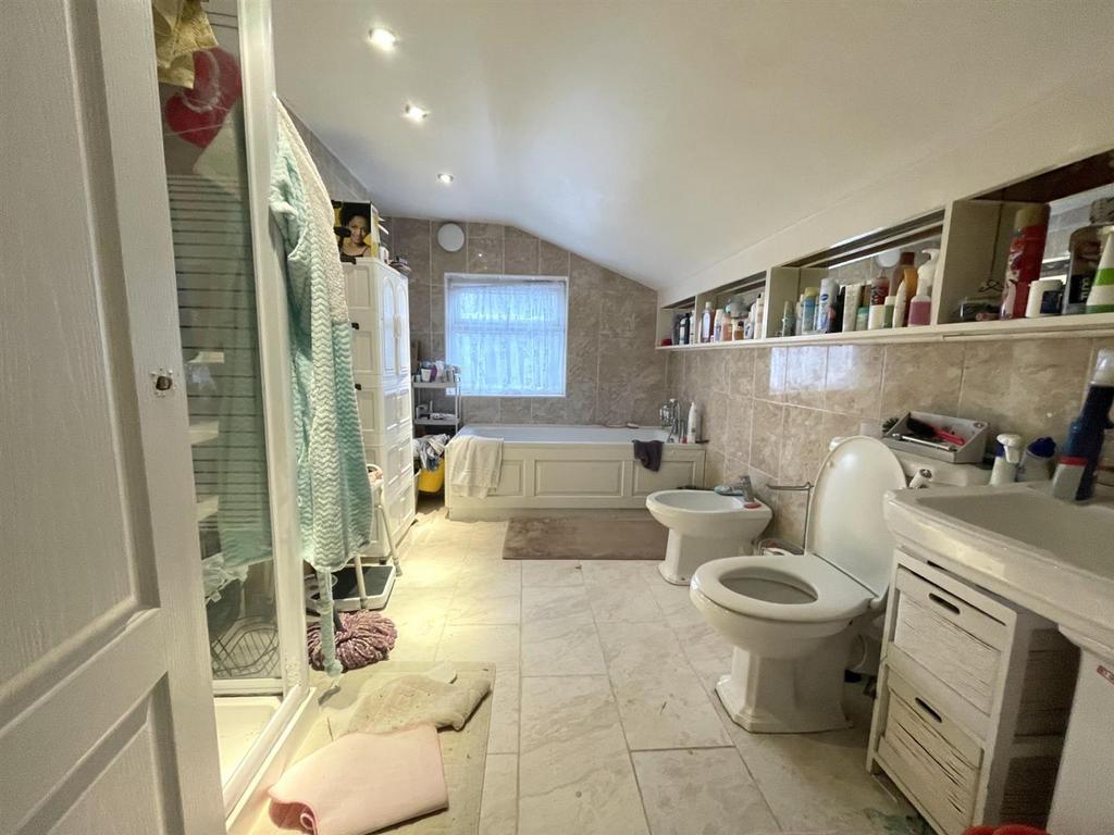 Bath.jpg