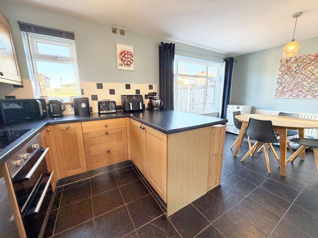 Kitchen diner