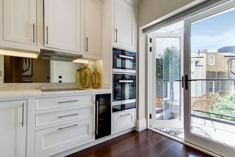 undefined, Prince of Wales Terrace, Kensington