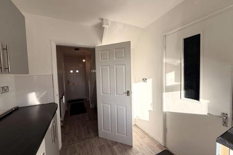 2 bedroom house to rent, Hawthorn Road, Cheltenham