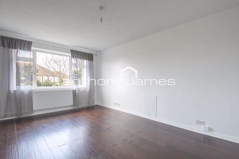 undefined, Christopher Close, Sidcup DA15
