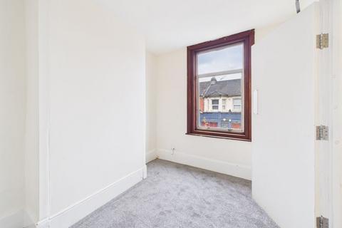 undefined, Luton Road, Chatham