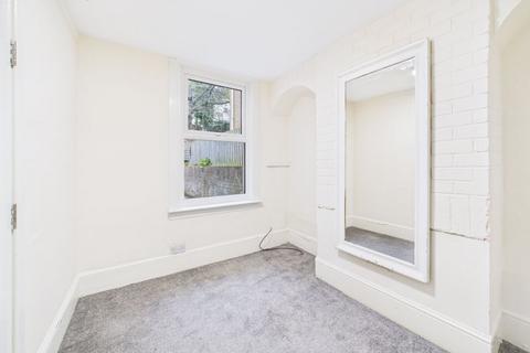 undefined, Luton Road, Chatham