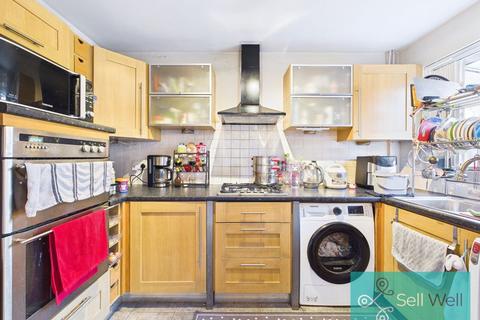 3 bedroom terraced house for sale, Leckenby Close, Manchester M28